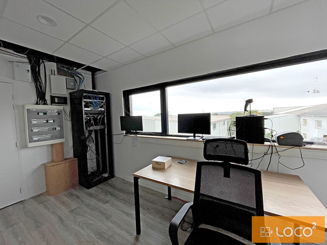 Bureaux de 200 m²