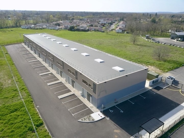 Local de 1749 m² - Zone Industrielle Nord de Montauban