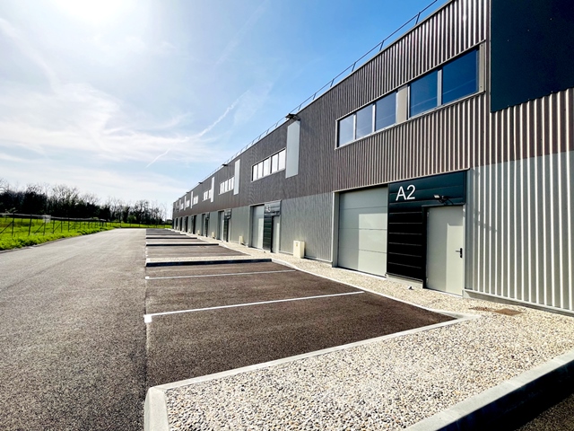 Local de 1749 m² - Zone Industrielle Nord de Montauban